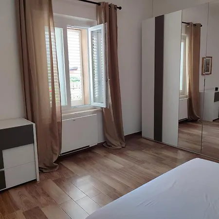 Villetta Viana Semesterbostad *